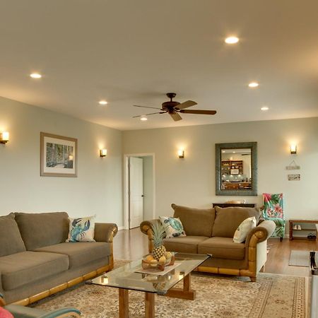 The Aloha Green House Retreat With Ocean Views! Naalehu Buitenkant foto